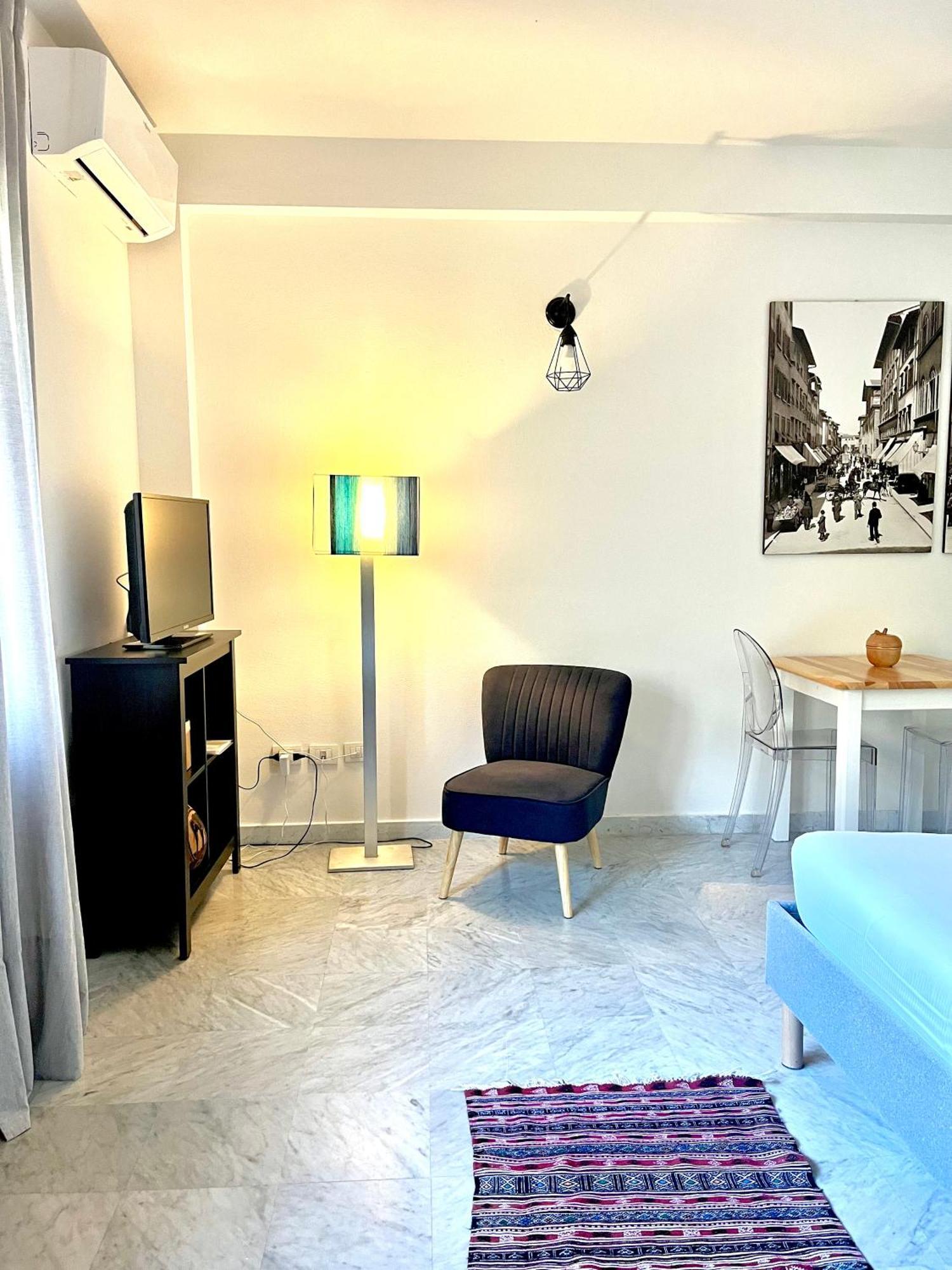 Leilighet Oltrarno Hideway With Garage *