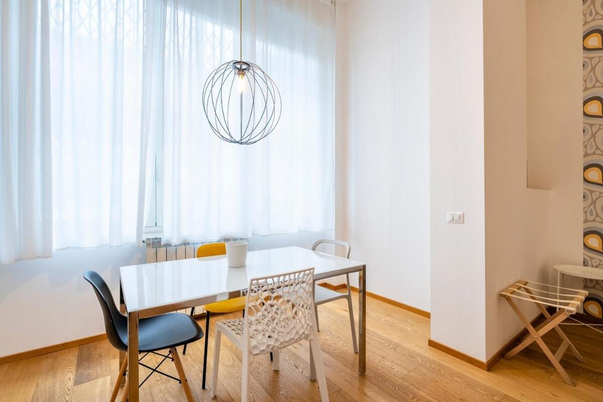 New 1bdr - Loft Moderno A Due Passi Dalla Tranvia Leilighet