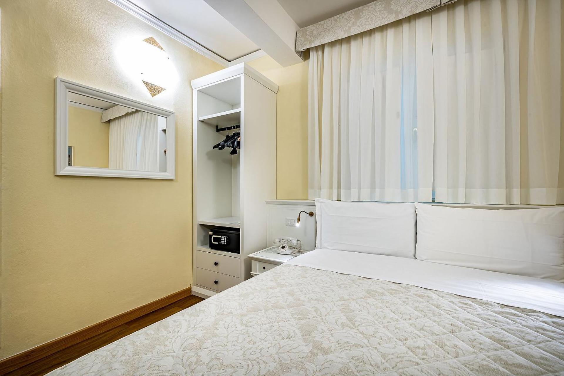 Hotel Alessandra 2*