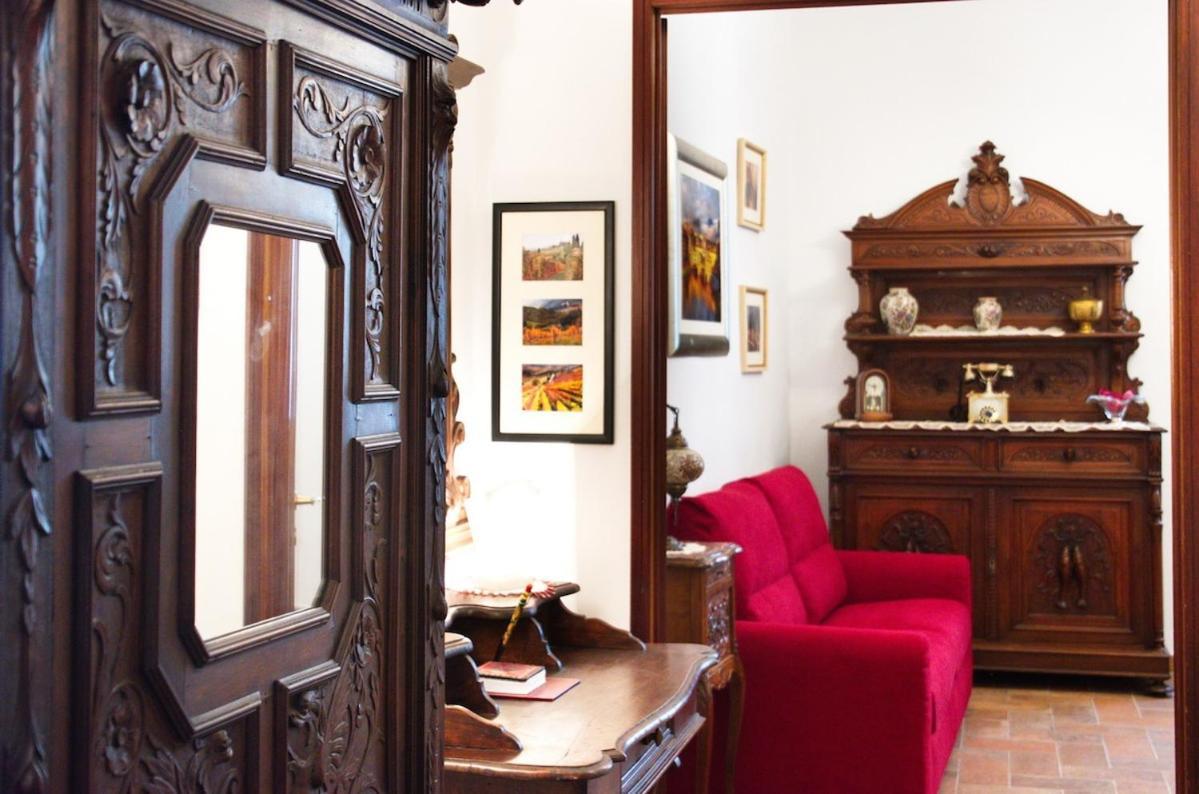 Elegant 300m From Old Town Center Appartamento