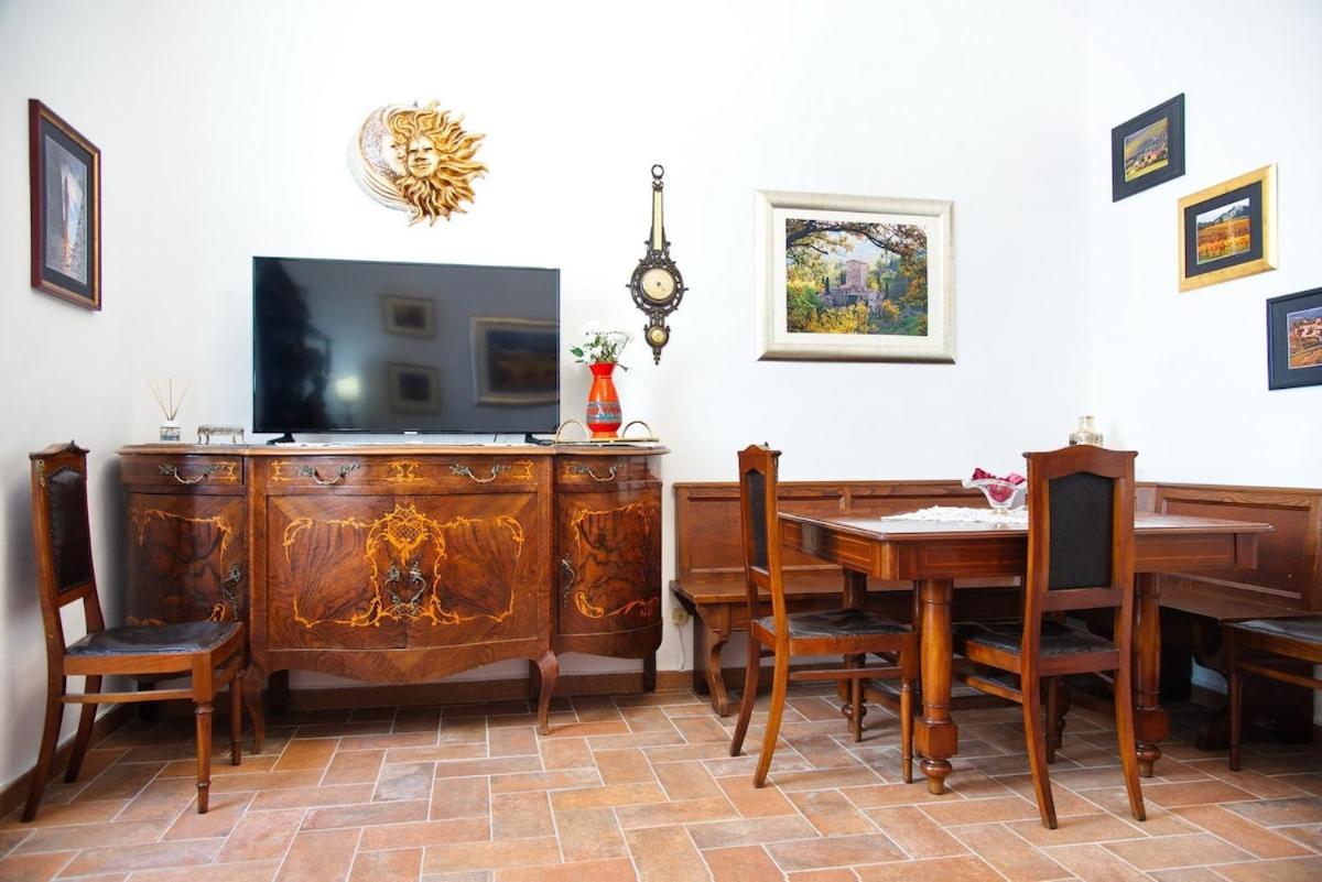 Elegant 300m From Old Town Center *