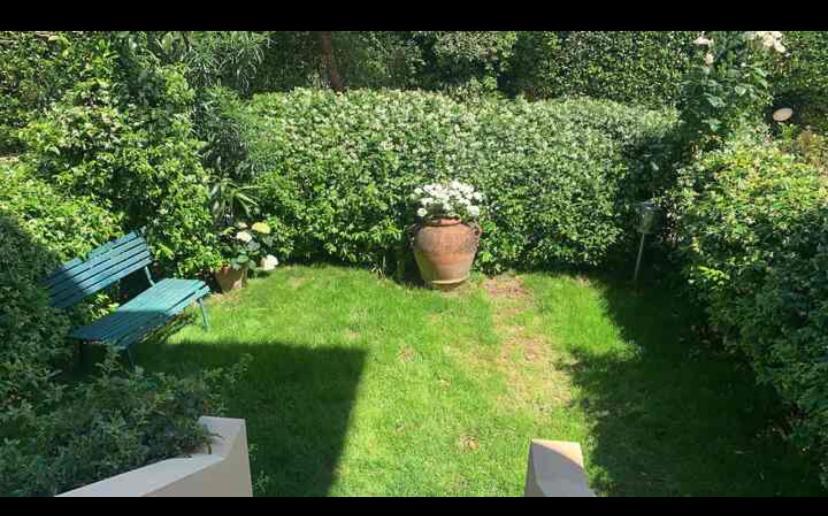 Appartamento Piscina, Relax E Arte