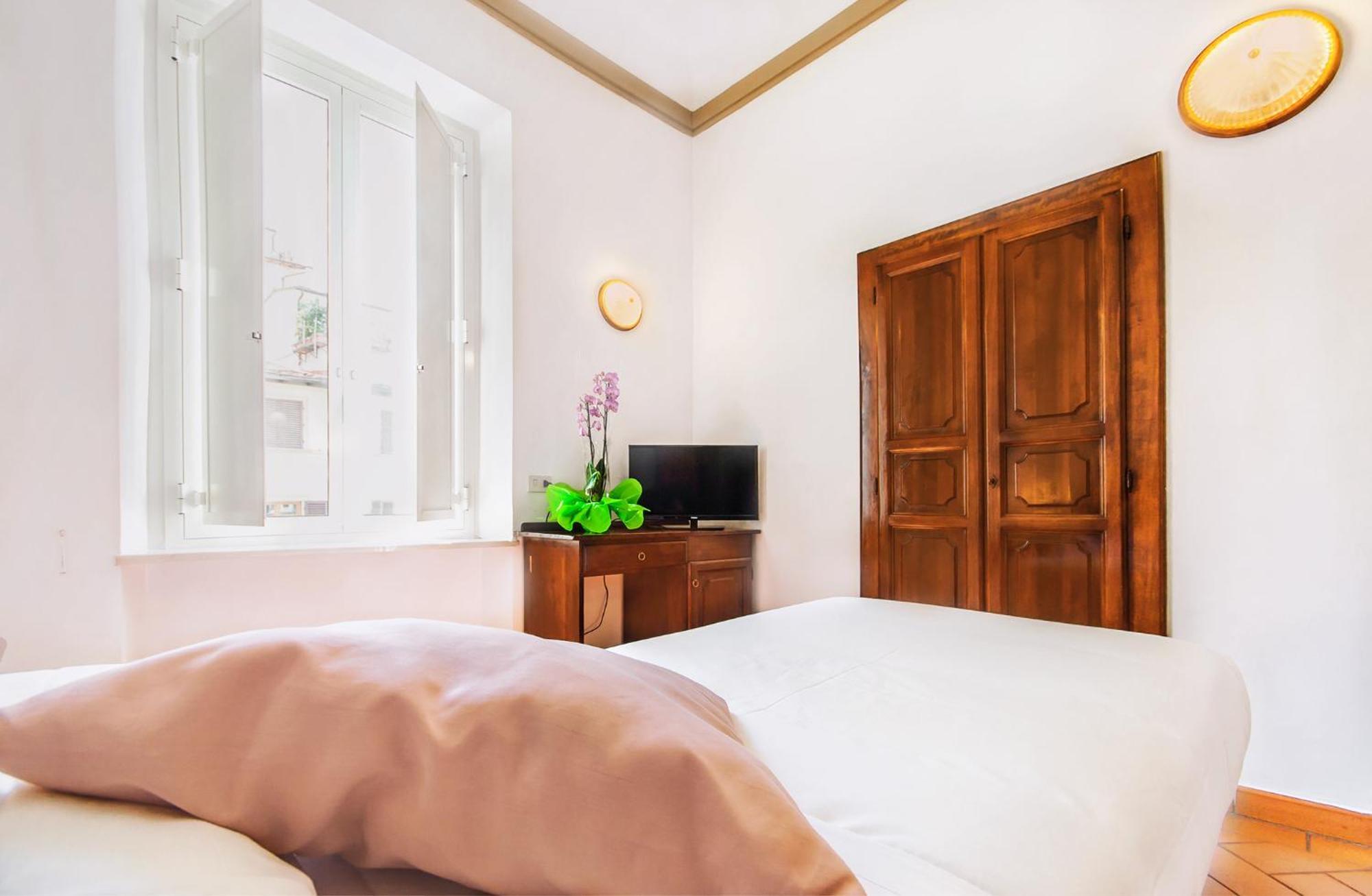 Costantini Hotell 2*
