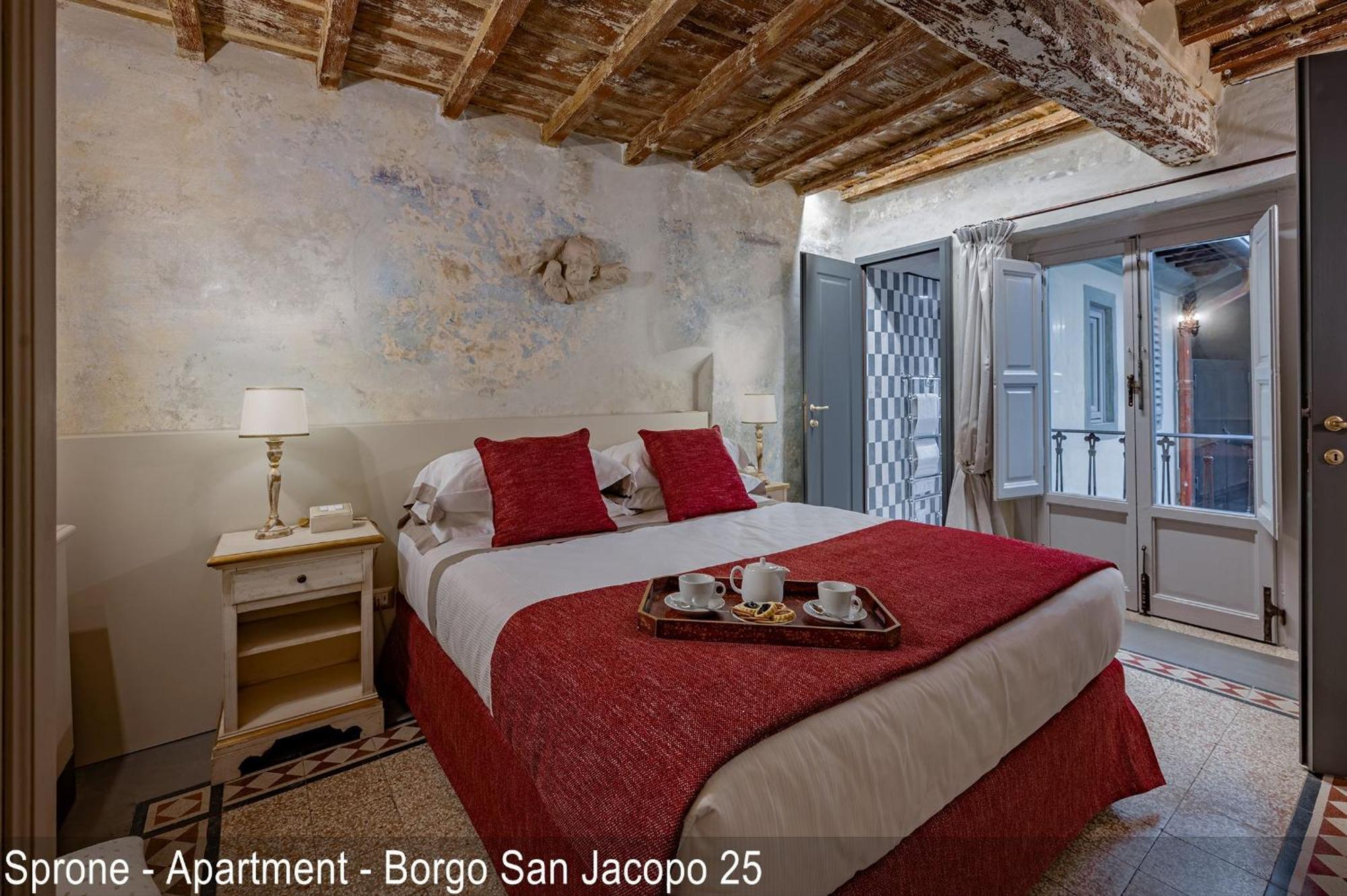 Appartamento Soggiorni D'arte Centro Storico Accanto A Ponte Vecchio
