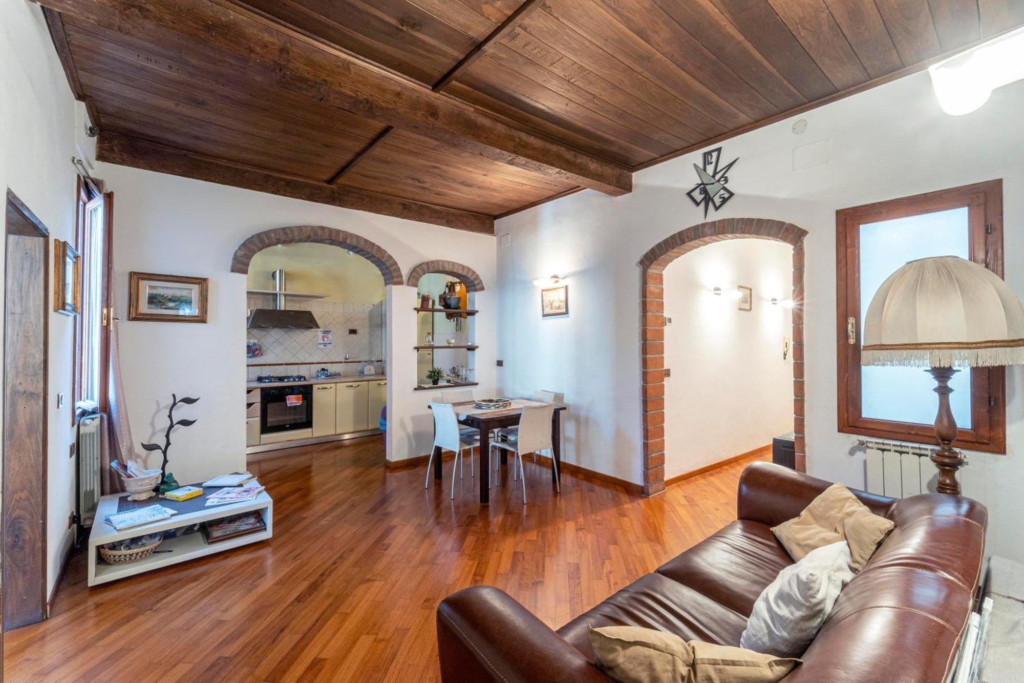 Gjestgiverier Tora Firenze