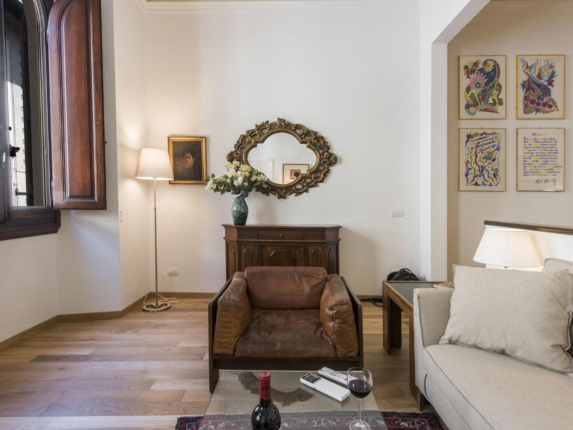 Appartement Degas Near Santa Maria Del Fiore Cathedral By Halldis