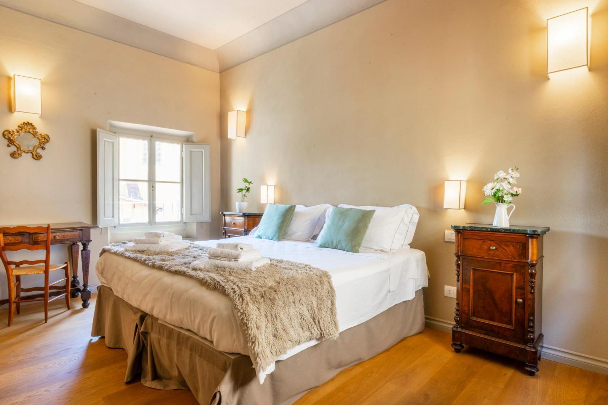 Appartamento Lux Penthouse Palazzo Strozzi *