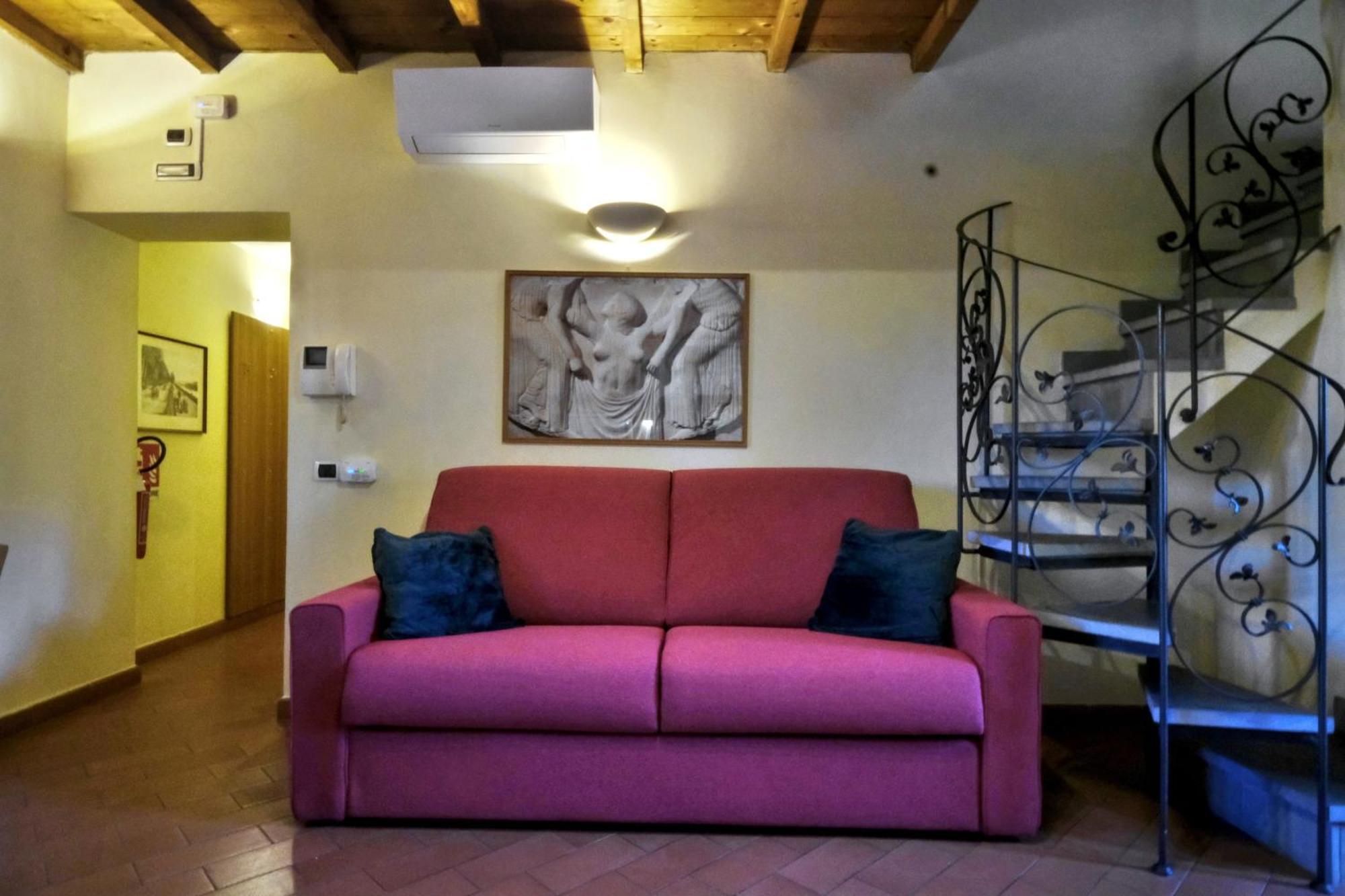 Wine Barbaresco Appartamento Firenze