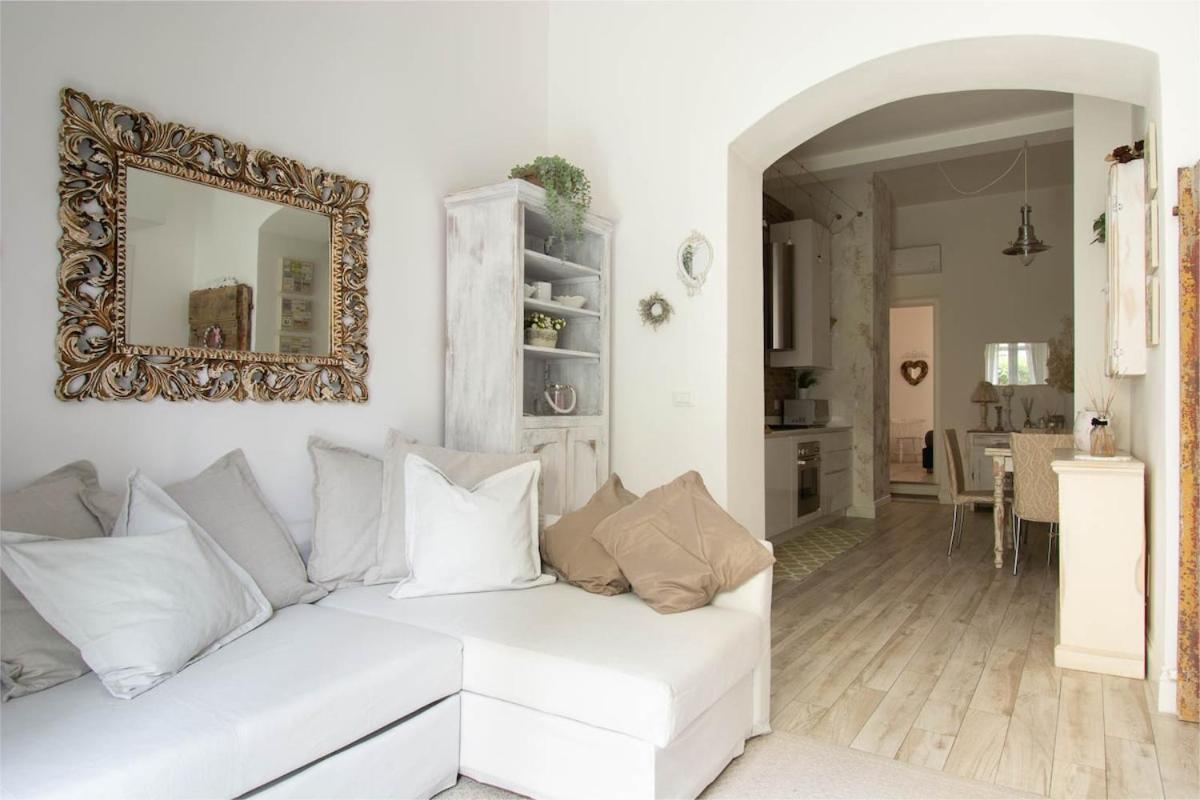 Stylish 2 Bedroom Flat - Garden Appartamento