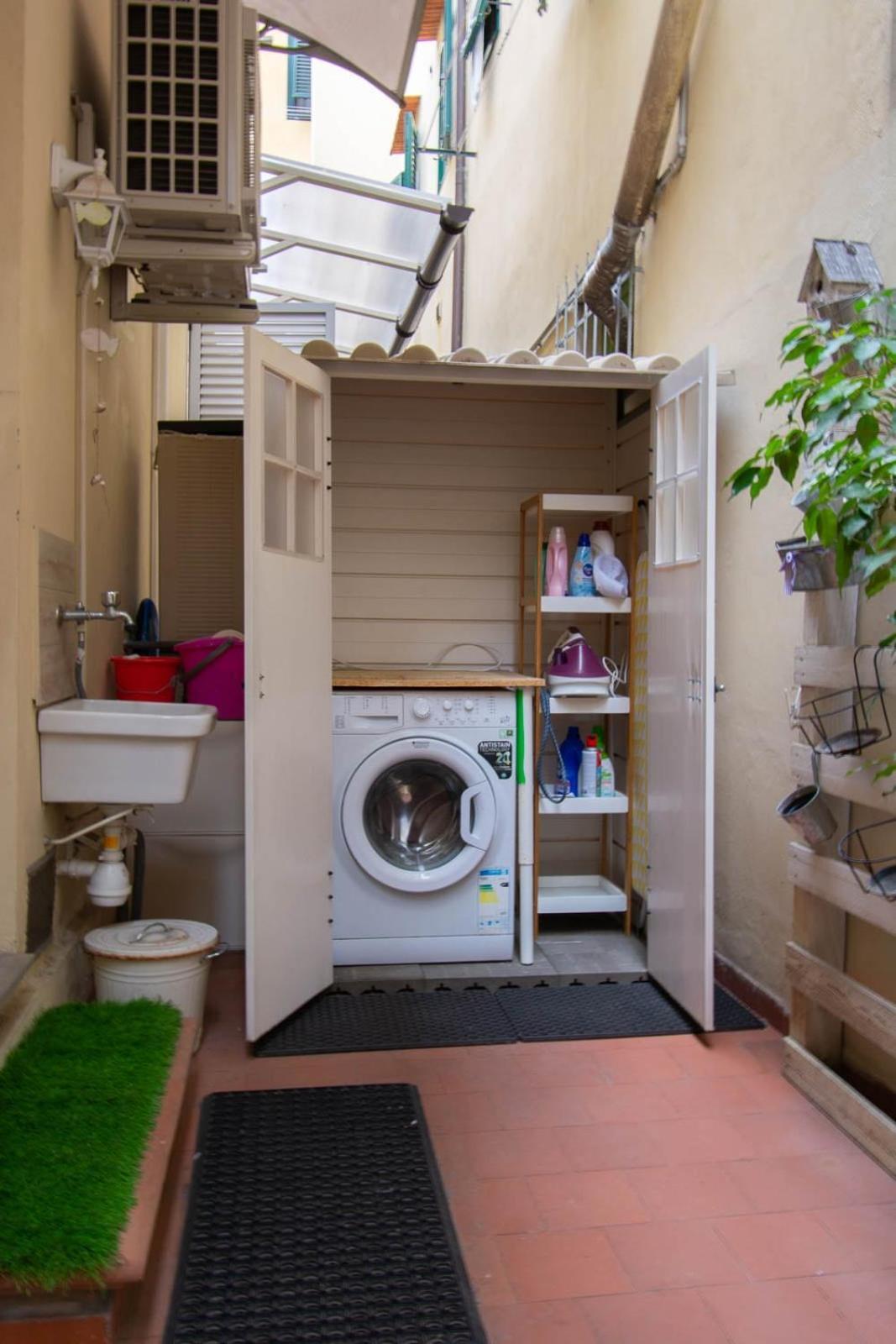Stylish 2 Bedroom Flat - Garden Appartamento