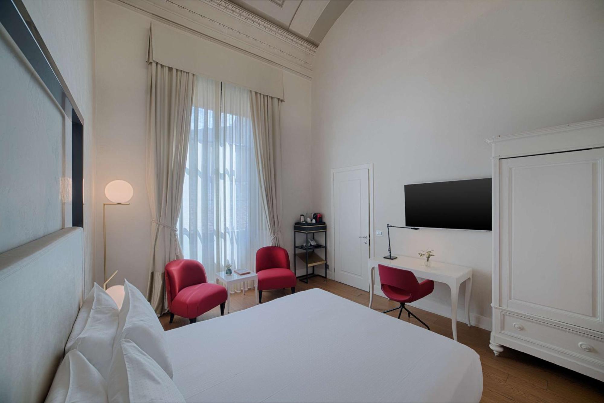 Nh Collection Porta Rossa Hotel Florença