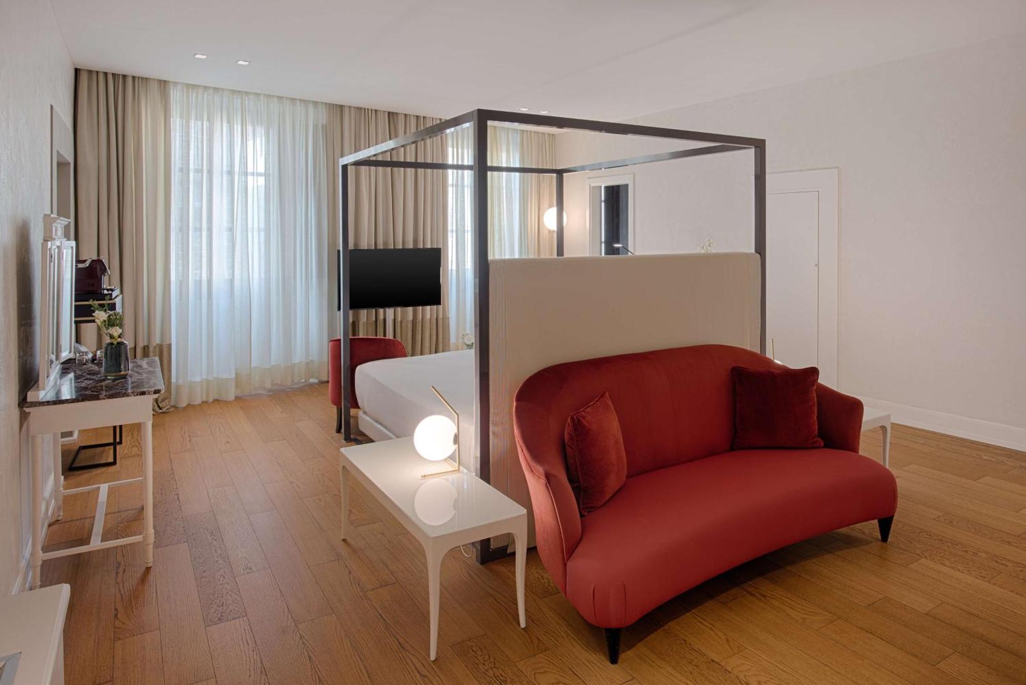 Hotel Nh Collection Porta Rossa