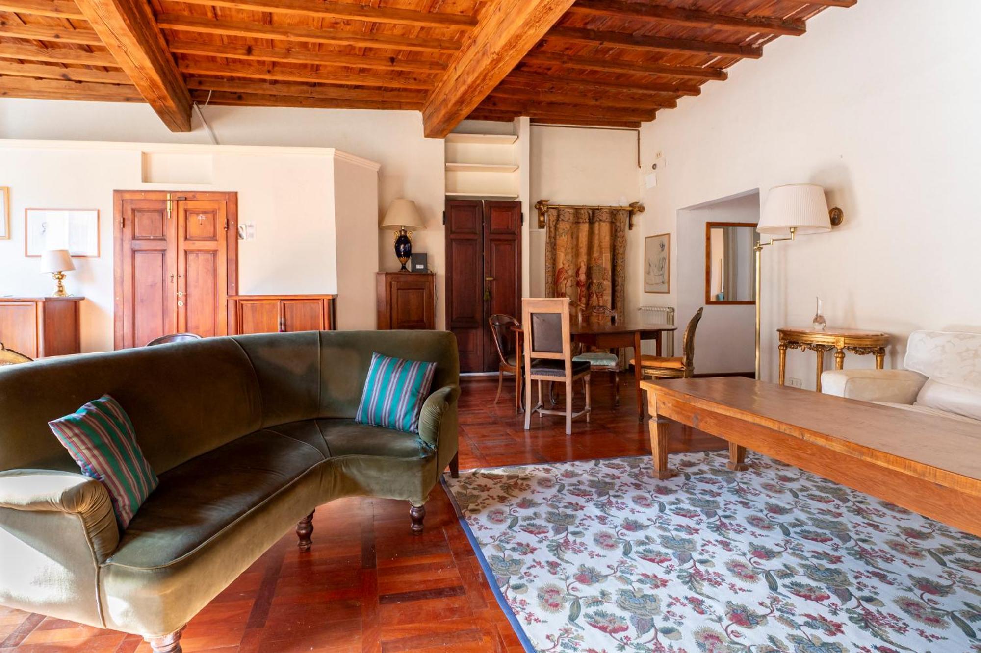 Caravaggio- Con Bagno Privato In Condiviso Oltrarno Guest house