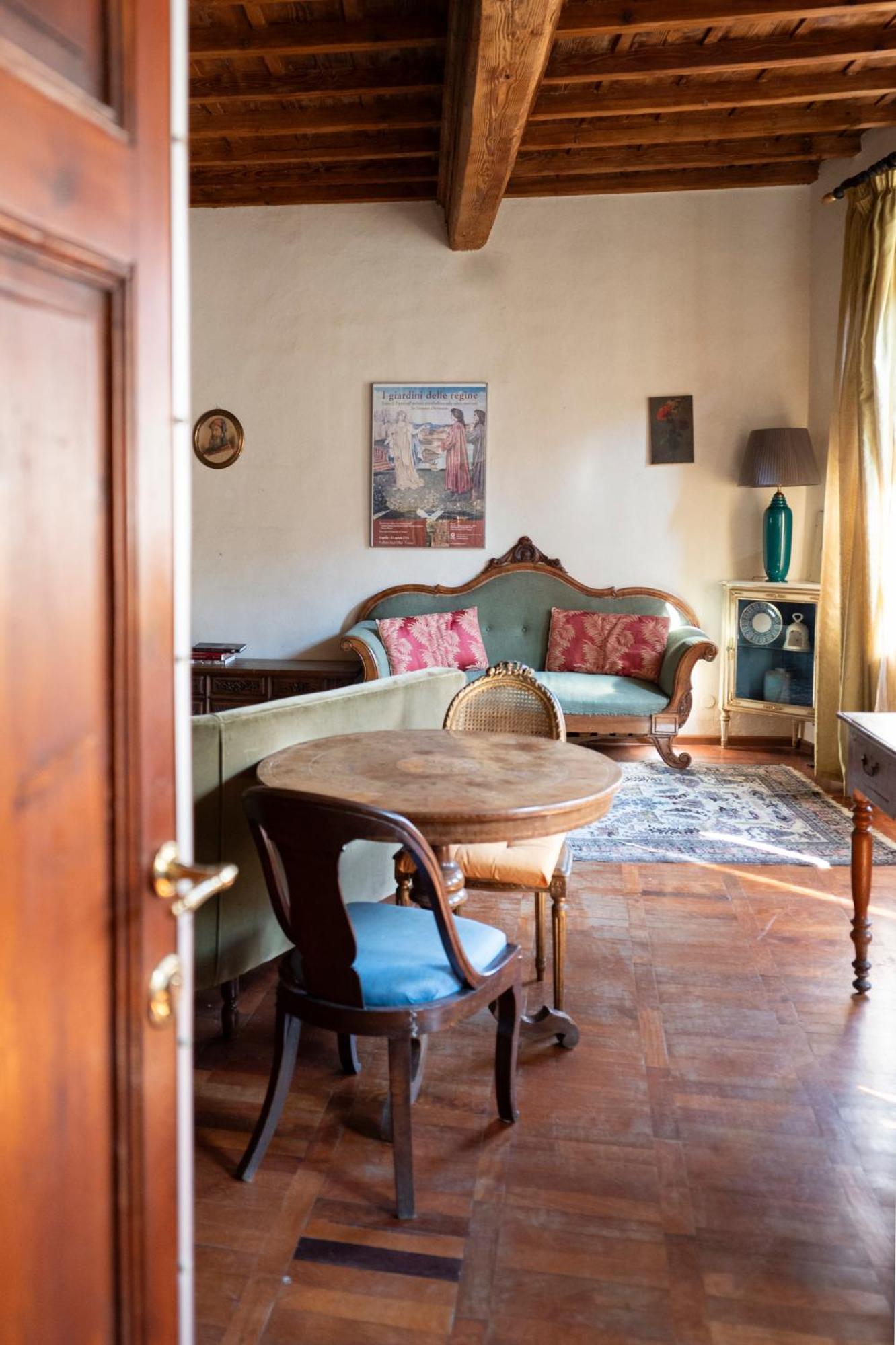 Guest house Caravaggio- Con Bagno Privato In Condiviso Oltrarno *