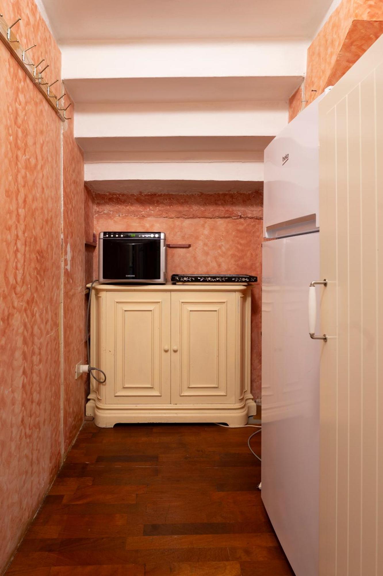 Caravaggio- Con Bagno Privato In Condiviso Oltrarno *