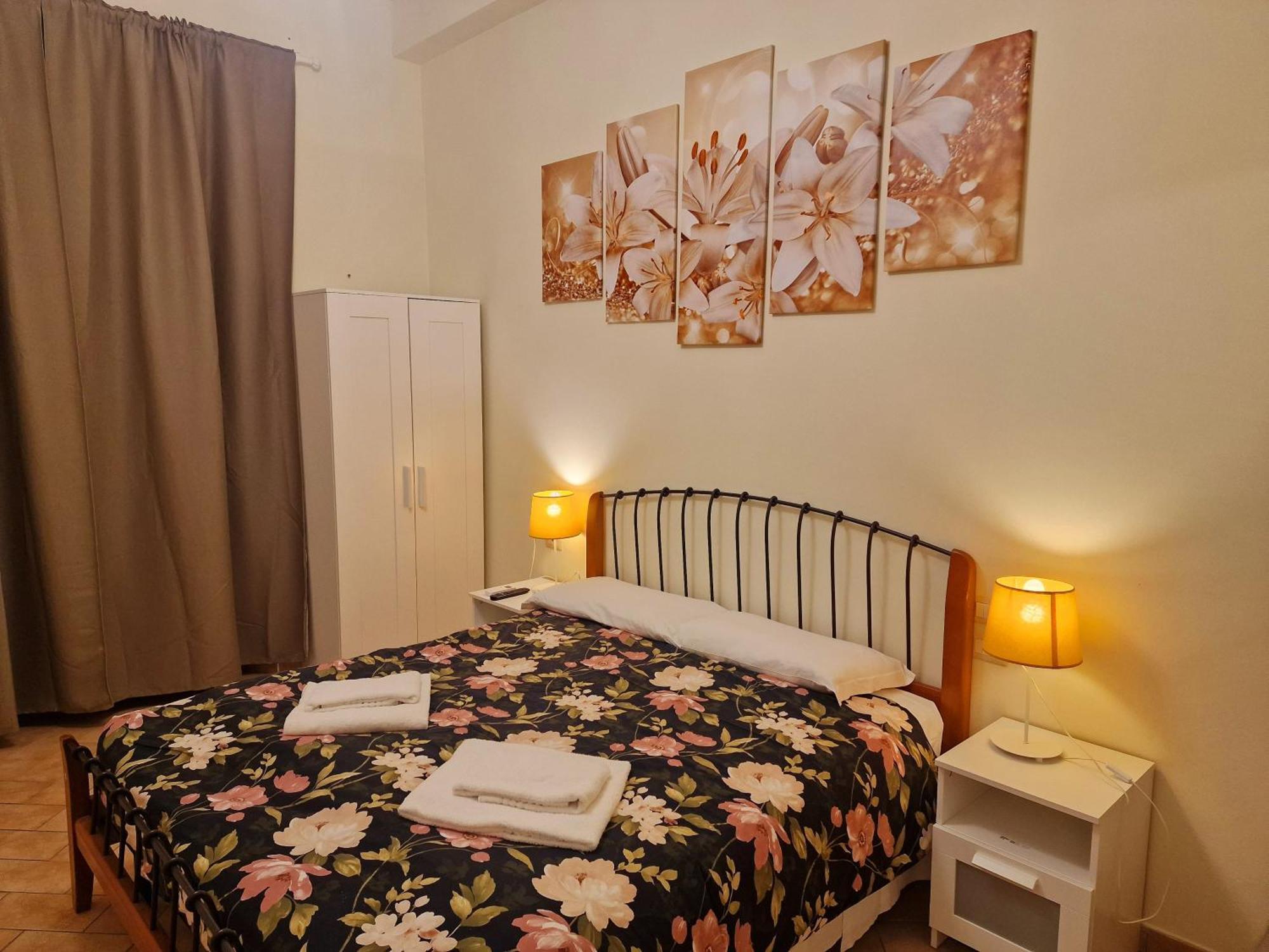 Au Jardin De Florence, 3 Bedrooms, 3 Bathrooms&1 Garden Florence