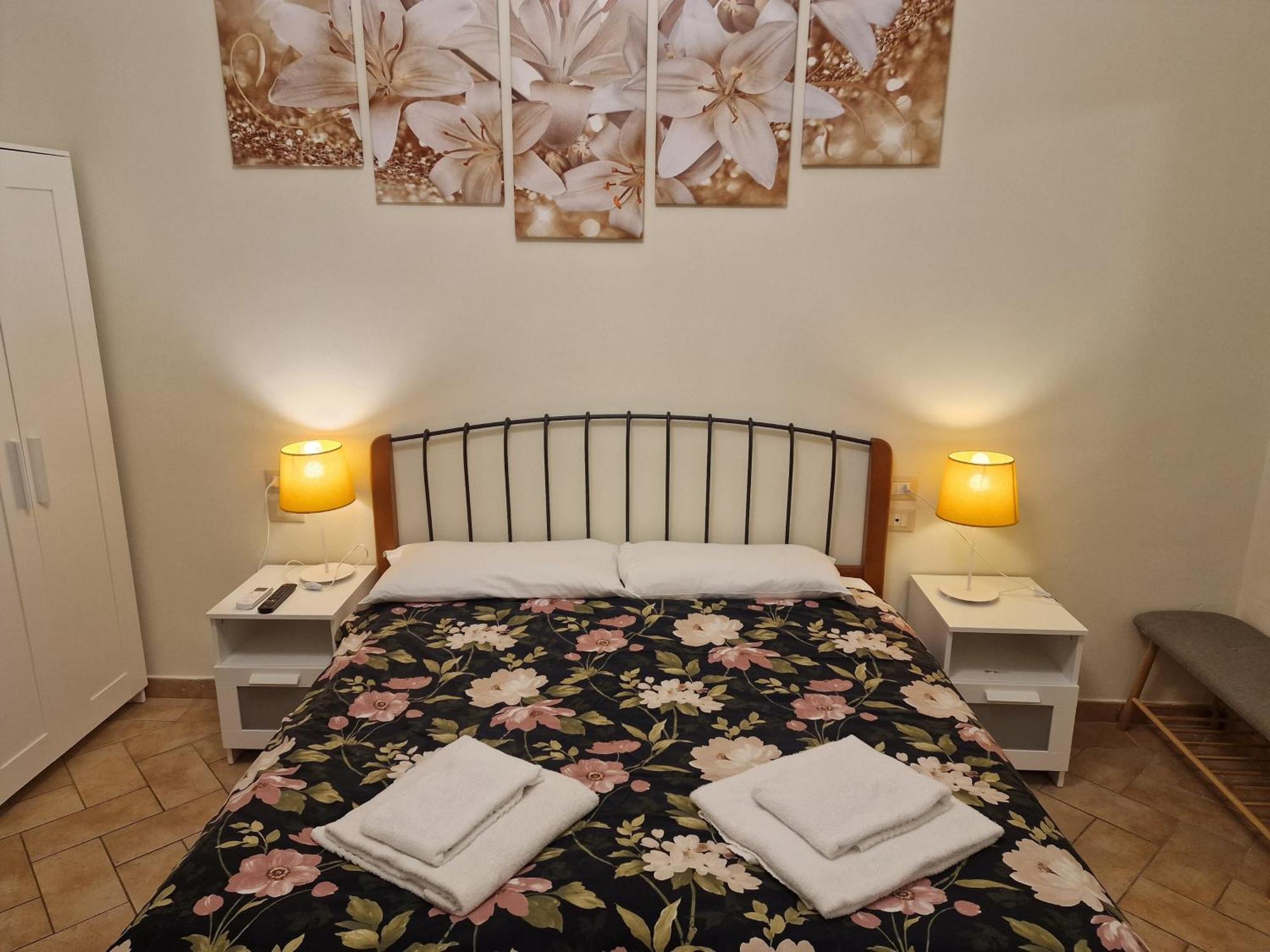 Au Jardin De Florence, 3 Bedrooms, 3 Bathrooms&1 Garden * Florence