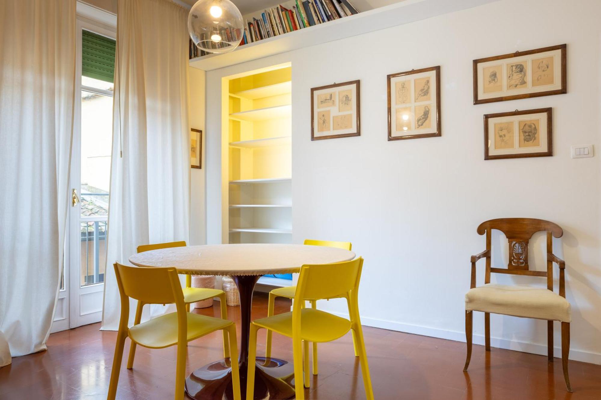Pitti Deluxe Apartment