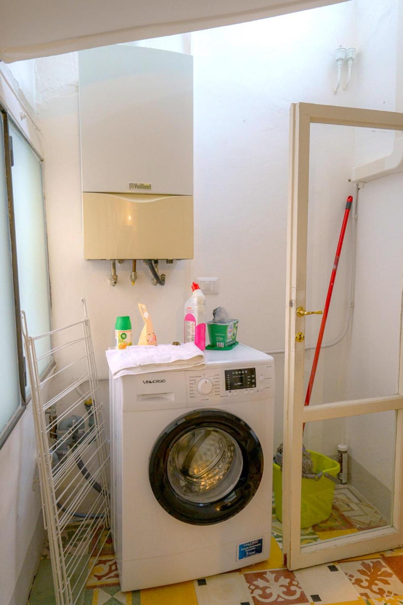 Lovely & Charming 1br- 7 Min Walk By The Duomo * Florença