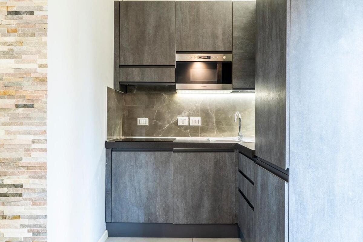 New - 2 Min Metro Batoni - Luxury Con Posto Auto Appartamento