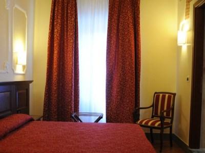 Hotell California 4*