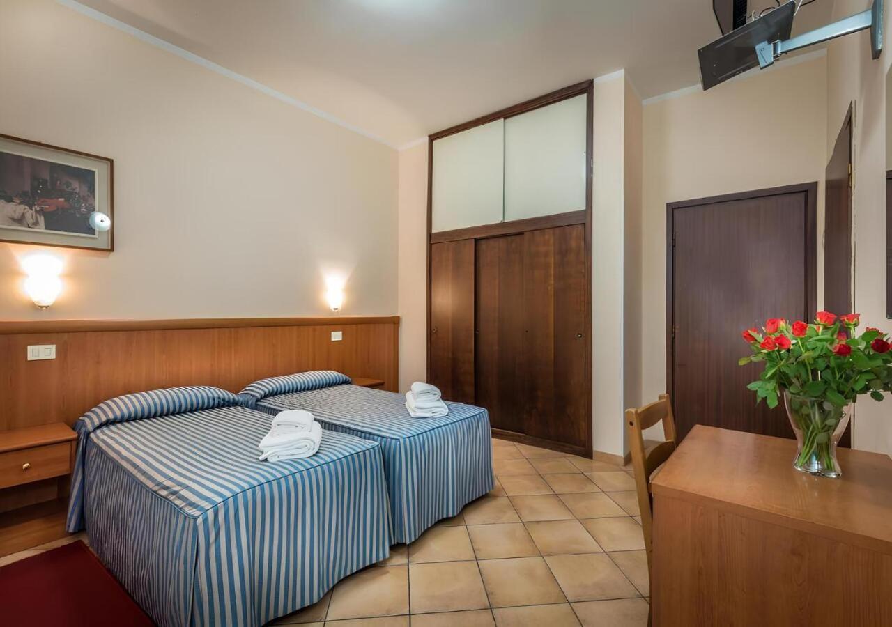 Hotel Real Ristorante E Pizzeria Parking Free !!! Firenze