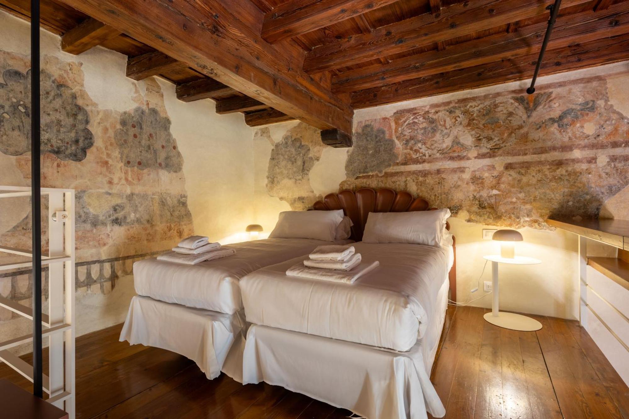 Appartamento Renaissance Tower *