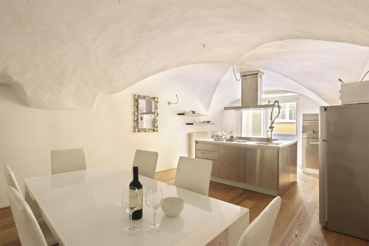 Historic Loft In The Heart Of *