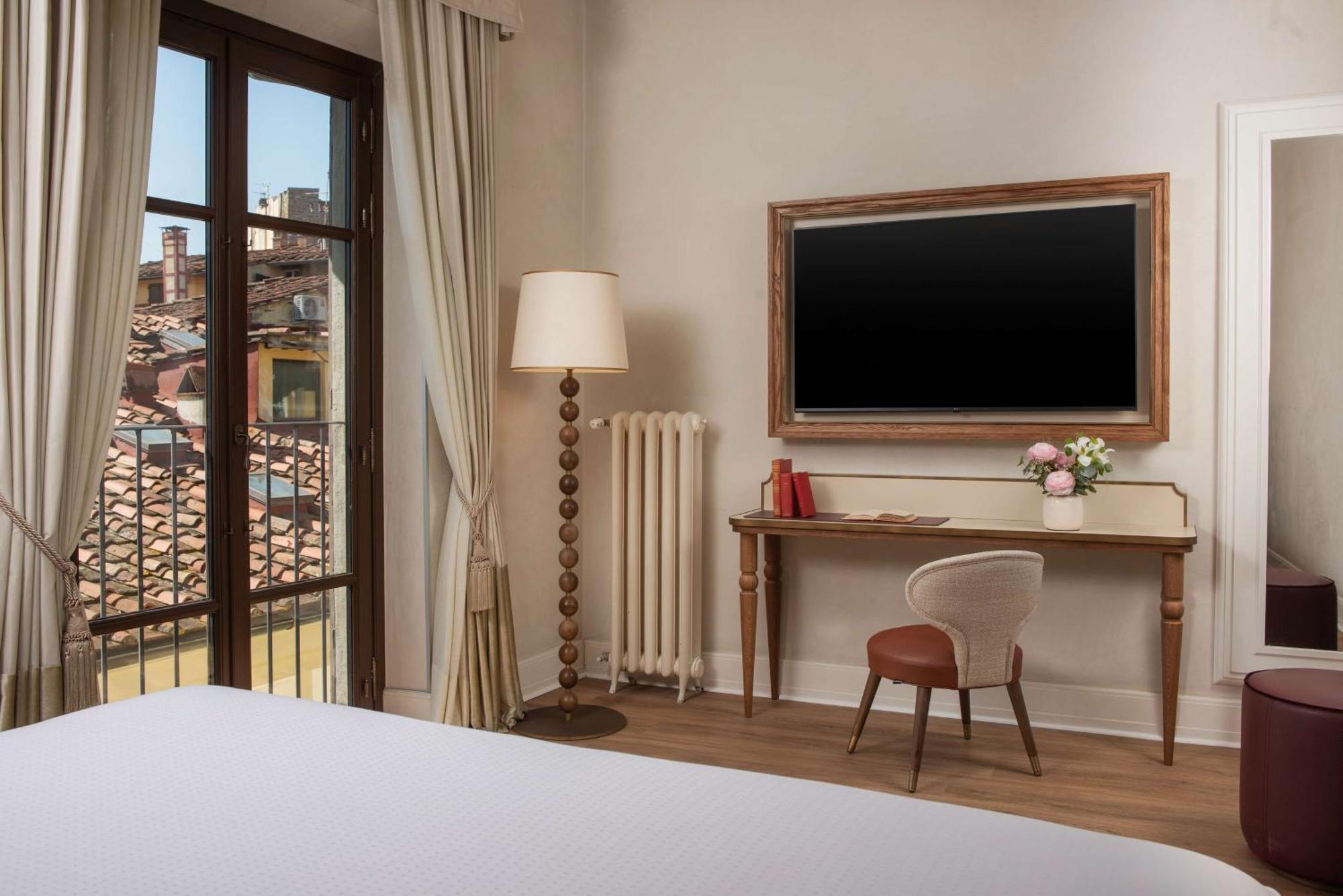 Nh Collection Porta Rossa Hotel