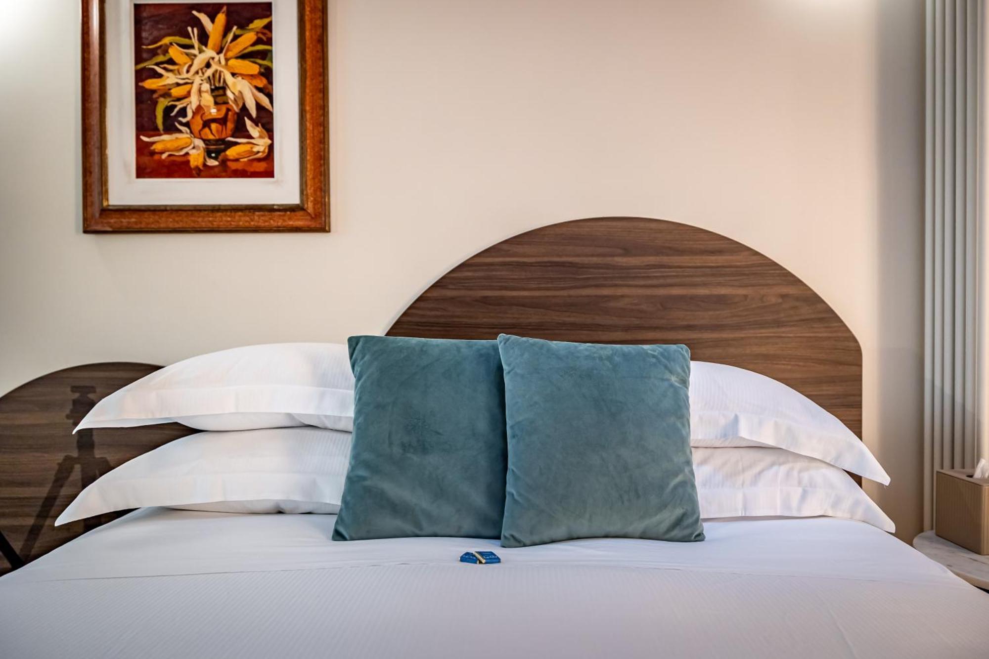 Lejlighedshotel Dimora Collection - Le Corti - Boutique Luxury In A Restored 13th Century Convent, With Sauna And Gym (adults Only) *