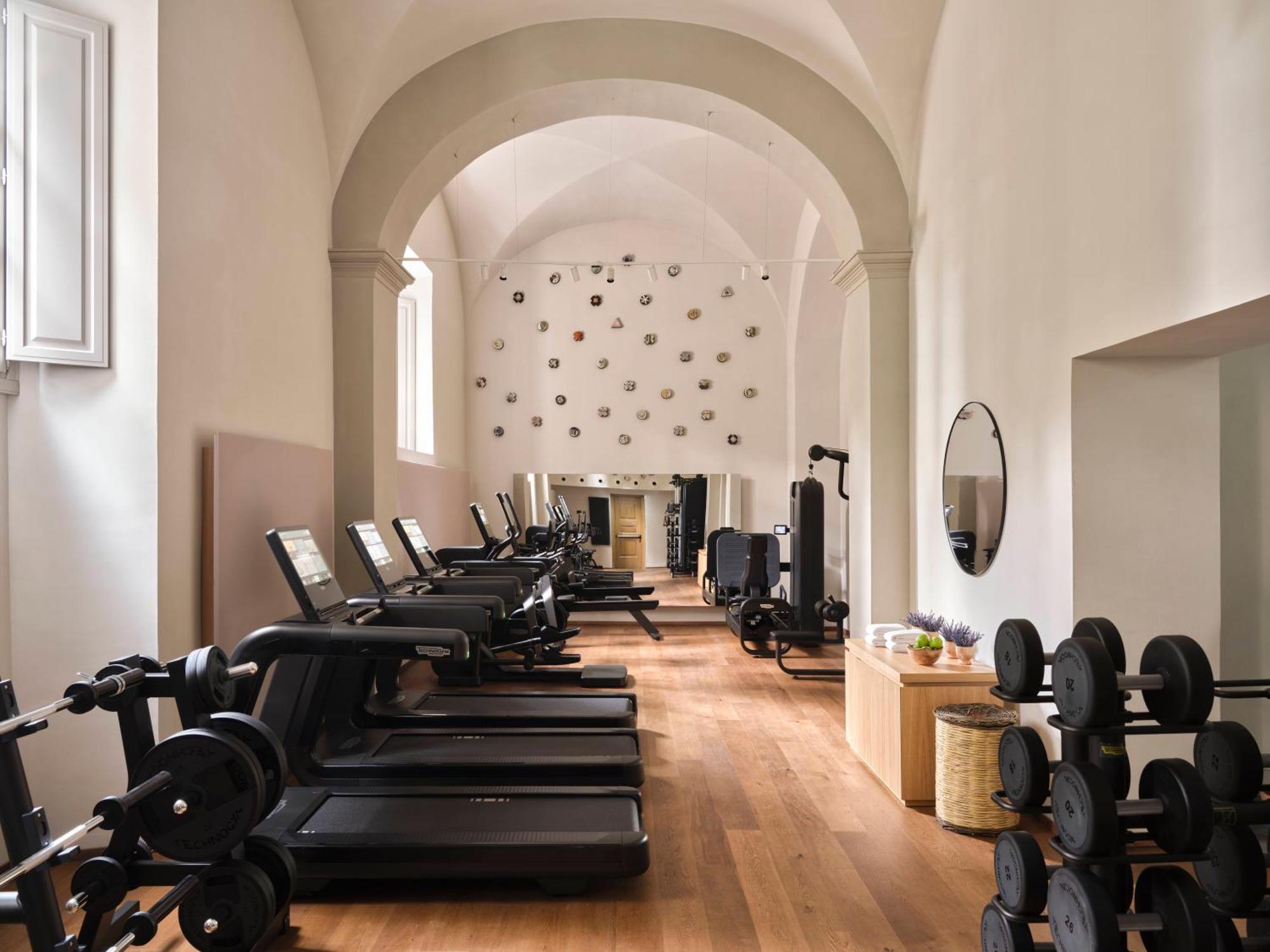 Hotel Collegio Querce, Collection