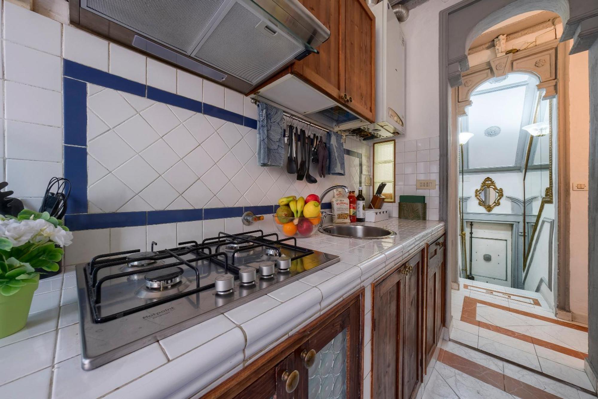 Duomo - Station 2 Minutes Away - Casa Degli Specchi Appartement *