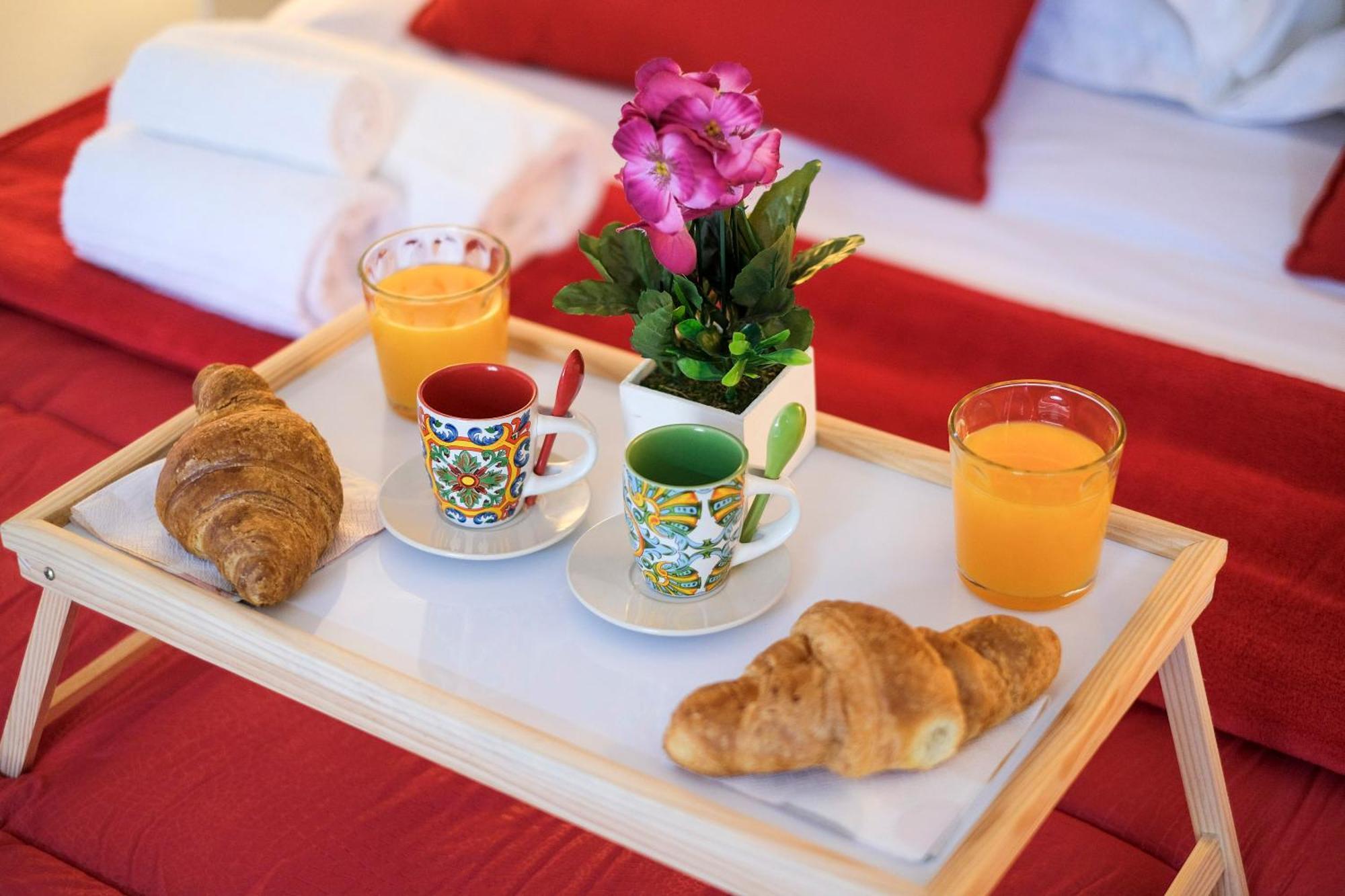 Appartement Duomo - Station 2 Minutes Away - Casa Degli Specchi *