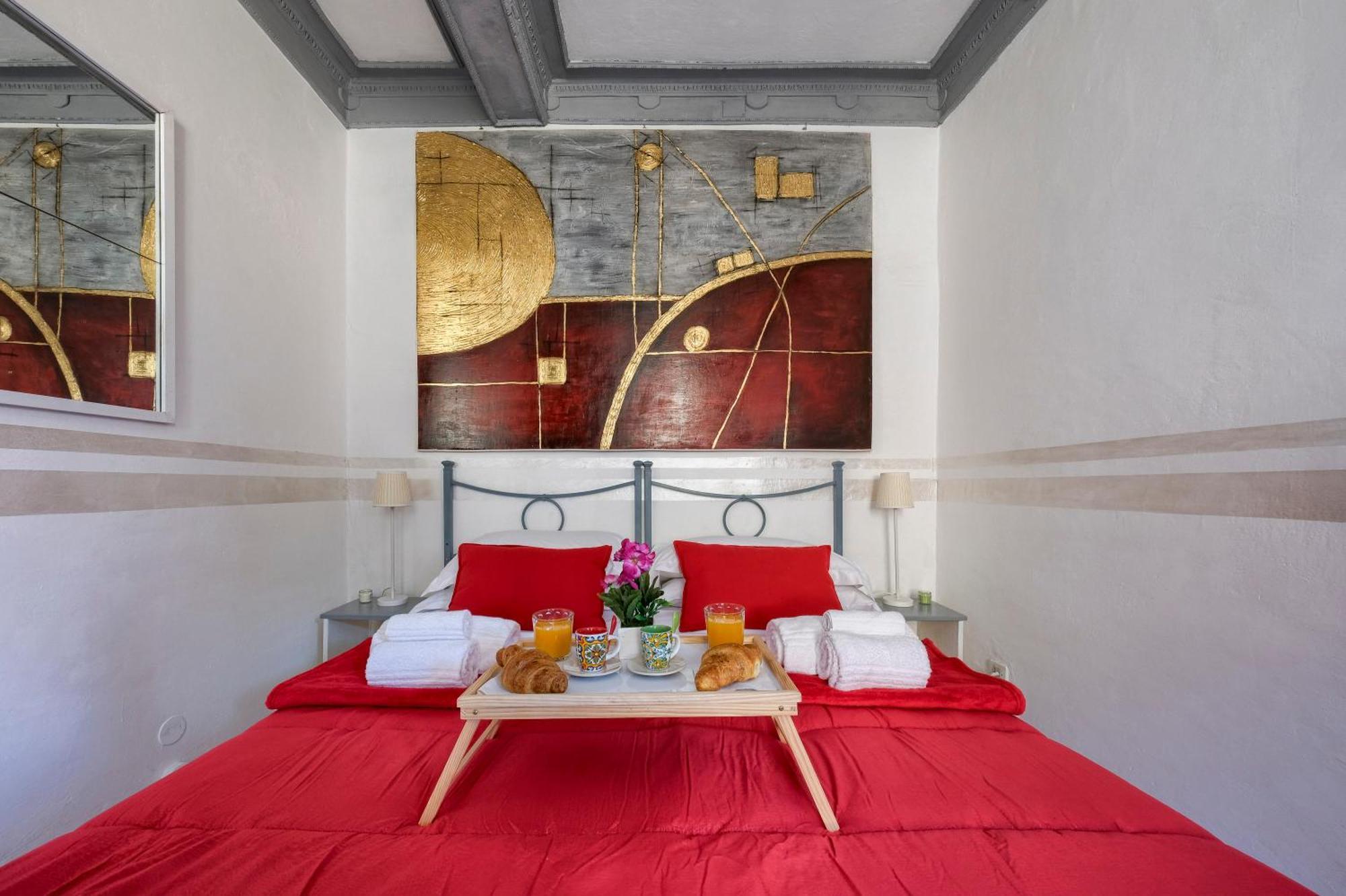 Appartement Duomo - Station 2 Minutes Away - Casa Degli Specchi