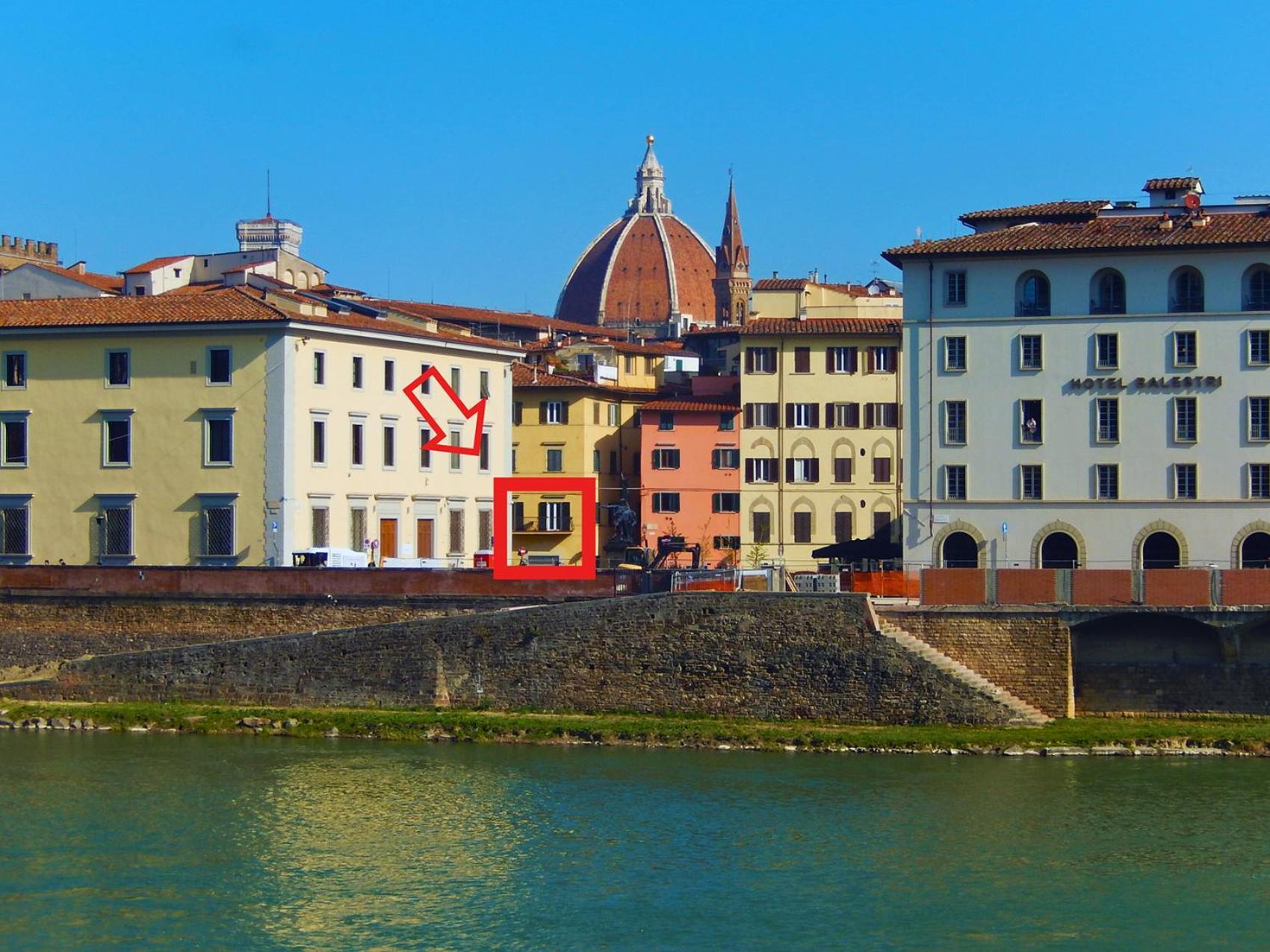 Lejlighed 3 Master Bedrooms With Balcony On The River With Views *