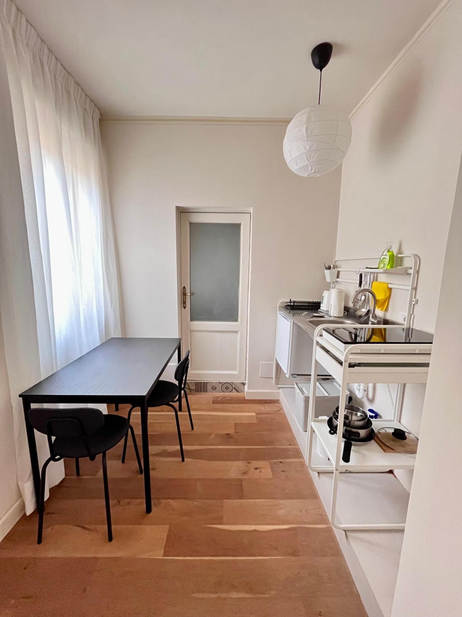Appartement Stop&sleep Monolocali Essenziali A 5 Min Dagli Uffizi