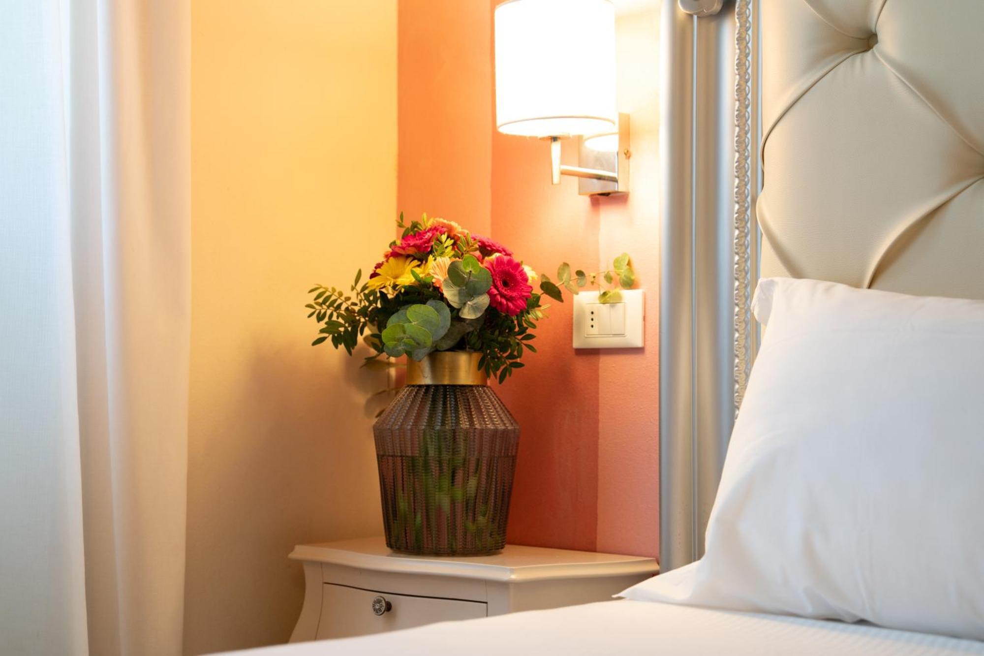 Guest house Residenza Conte Di Cavour & Rooftop 2*