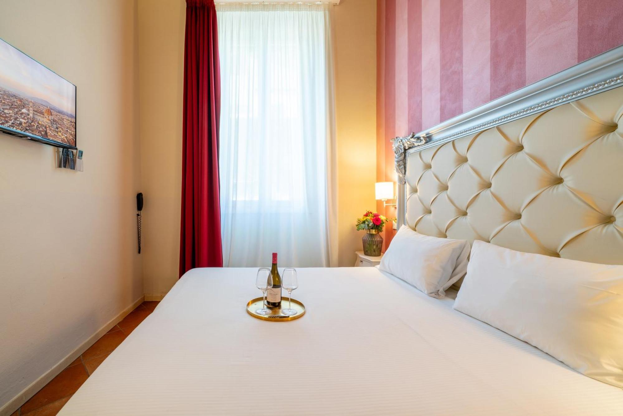 Residenza Conte Di Cavour & Rooftop 2* Florence