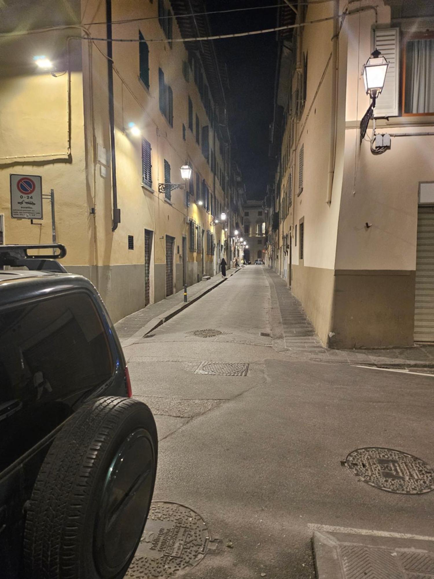 Apartment Mini Very Close To The Train Station Florence