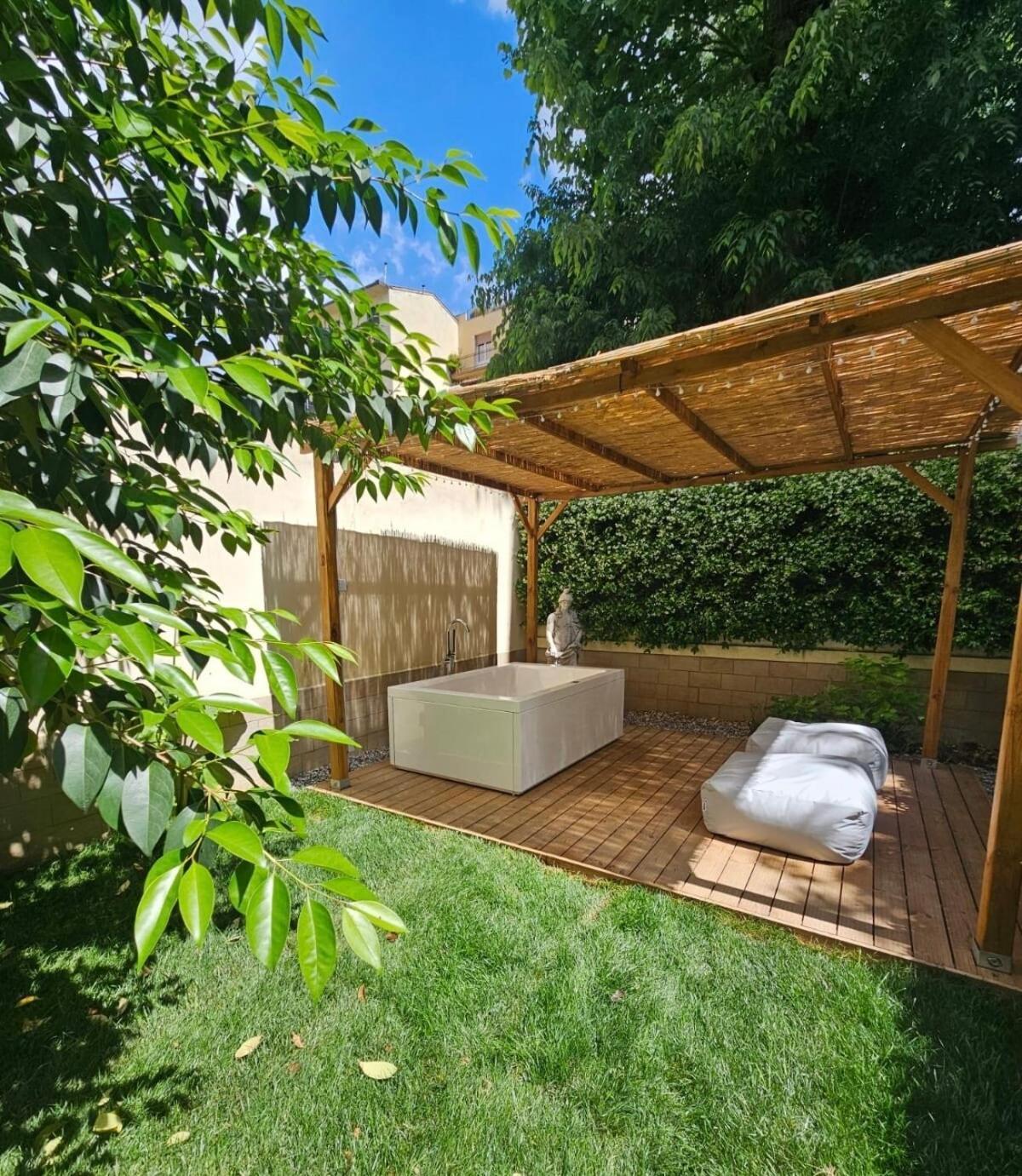 Appartamento Florart Boutique Apartment, Giardino E Vasca Idro *