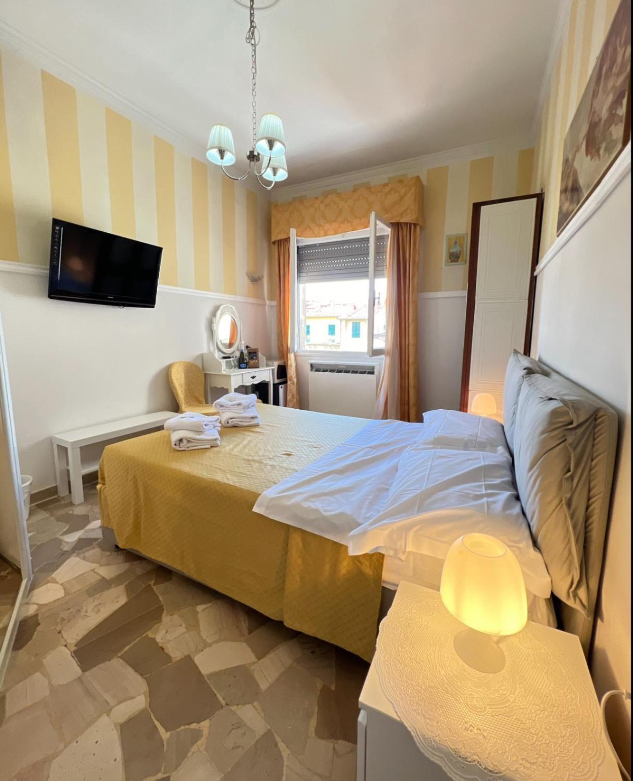 Souvenir Maya 5* Firenze