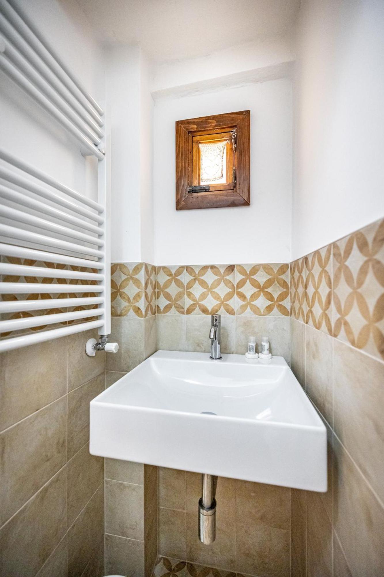 Roommo Viola Firenze