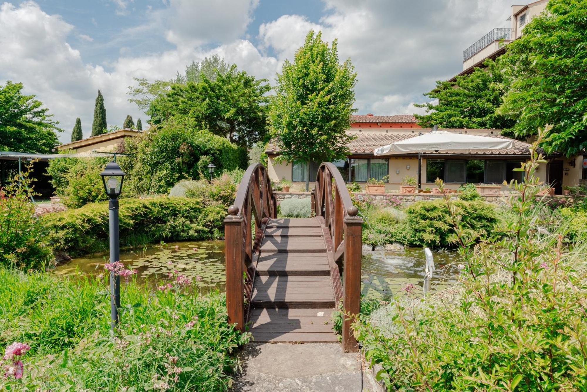 La Serra-stunning Retreat In The Heart Of