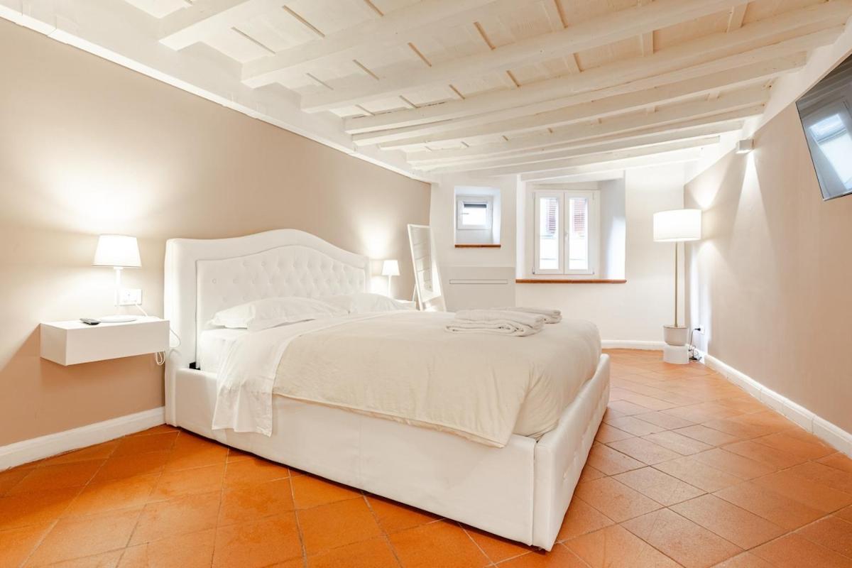 Elegante Al Primo Piano Piazza Santa Croce Apartment Florence
