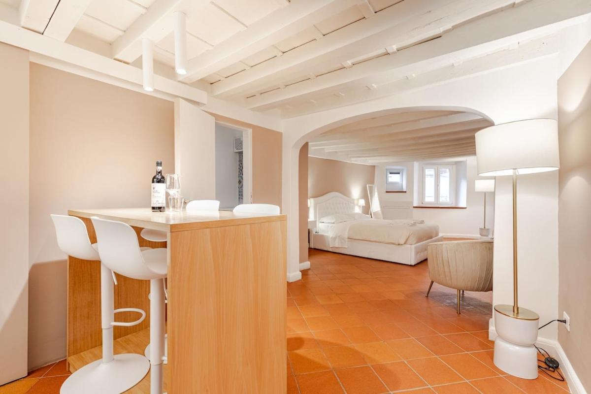 Elegante Al Primo Piano Piazza Santa Croce Apartment *