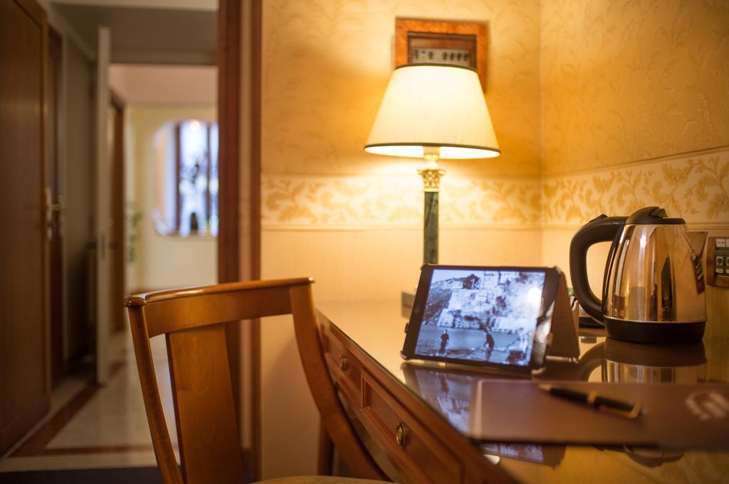 Hotel Strozzi Palace 4*