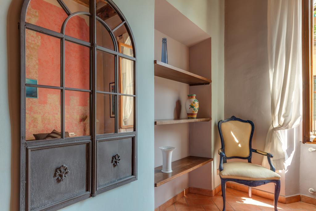 Dante States Apartment Florence