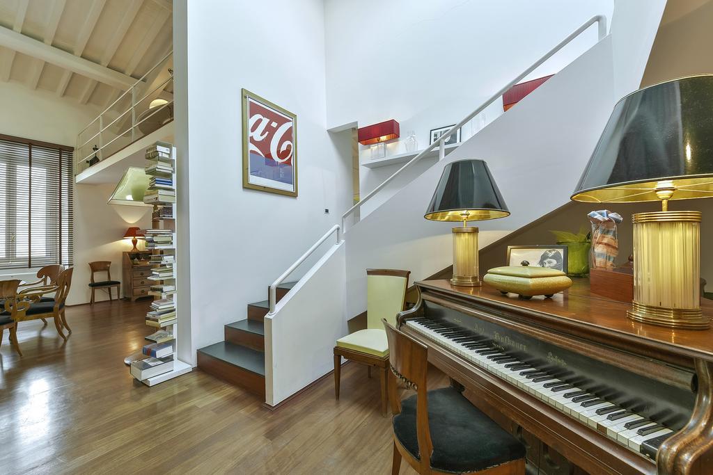 Apartment An Amazing In Oltrarno Florence