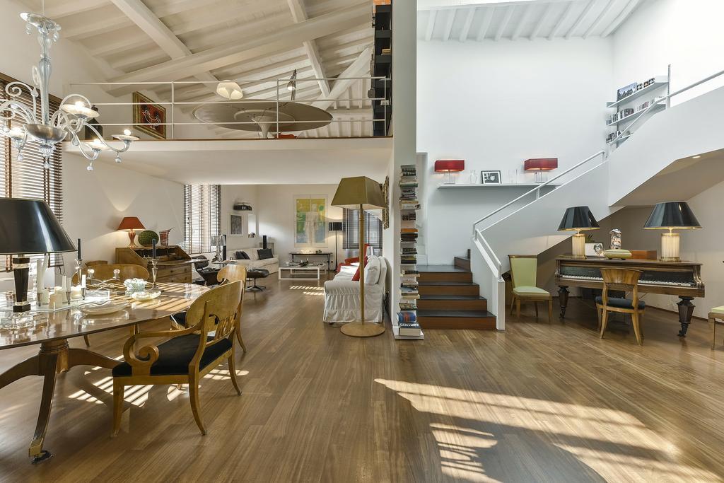 An Amazing In Oltrarno Apartment Florence