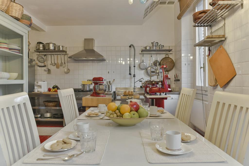 An Amazing In Oltrarno Apartment